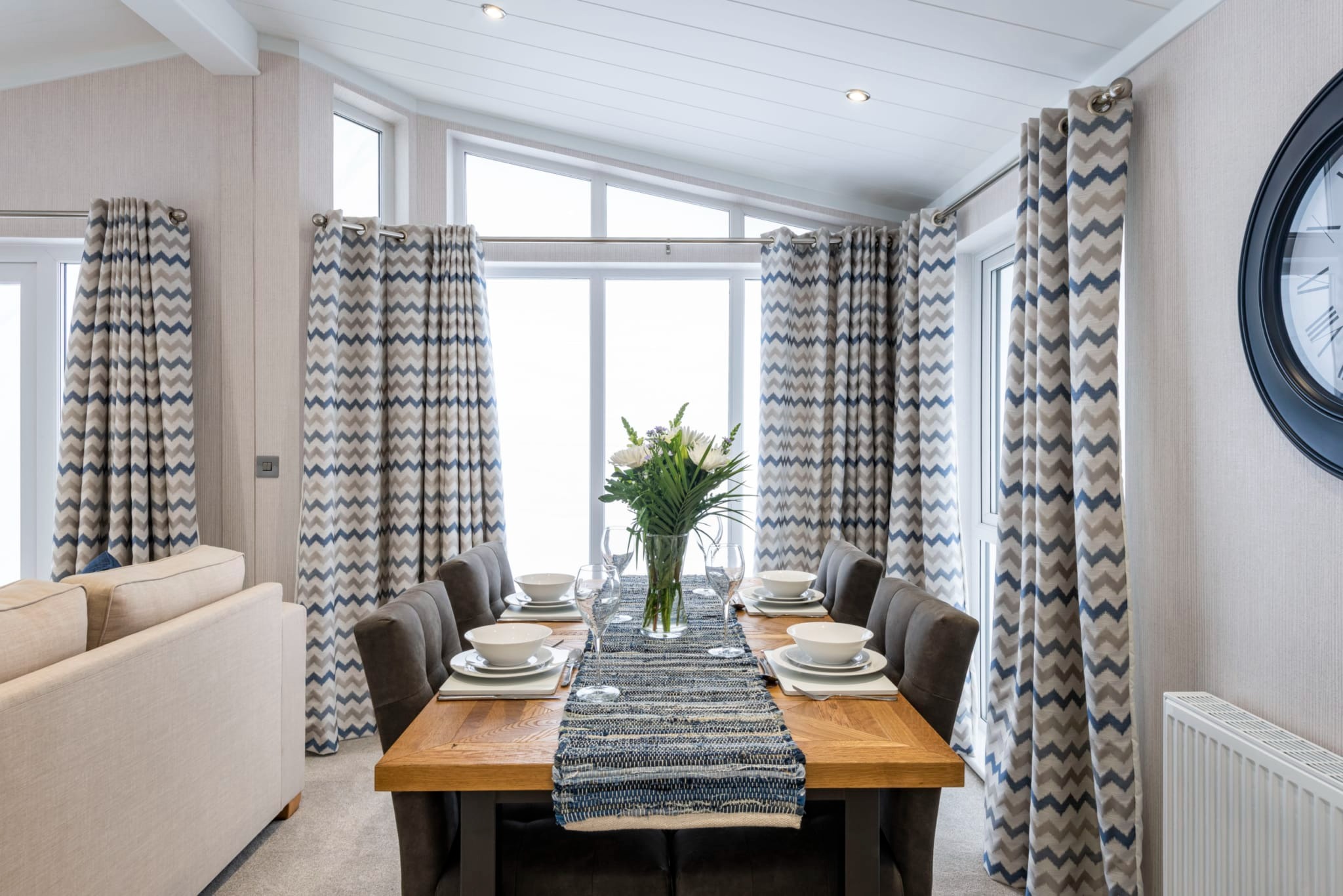 Omar Alderney Dining Area6 